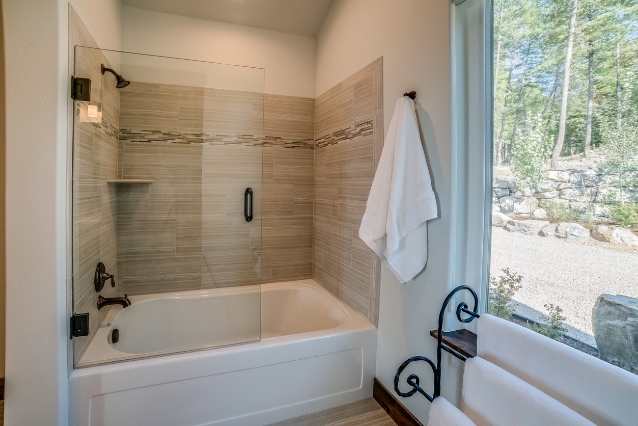 Shower & Tub Installation in Prattville